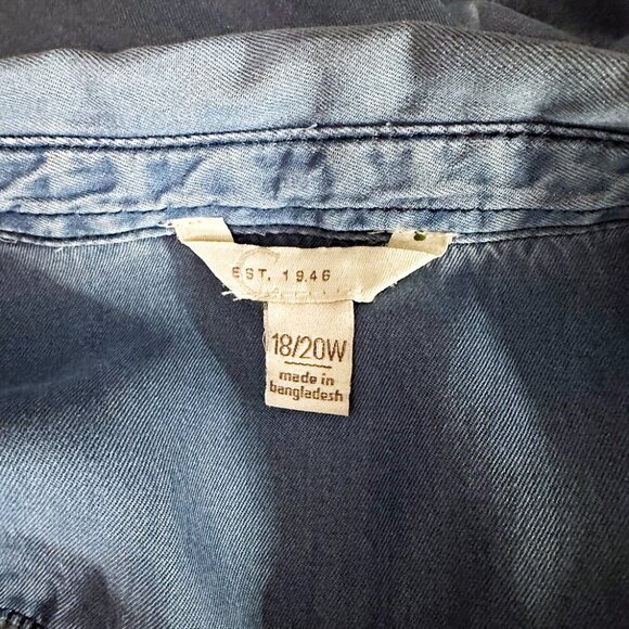 C est. 1946 Blue Chambray Button Down Shirt 18/20W. Oh So Comfy! - Picture 11 of 12